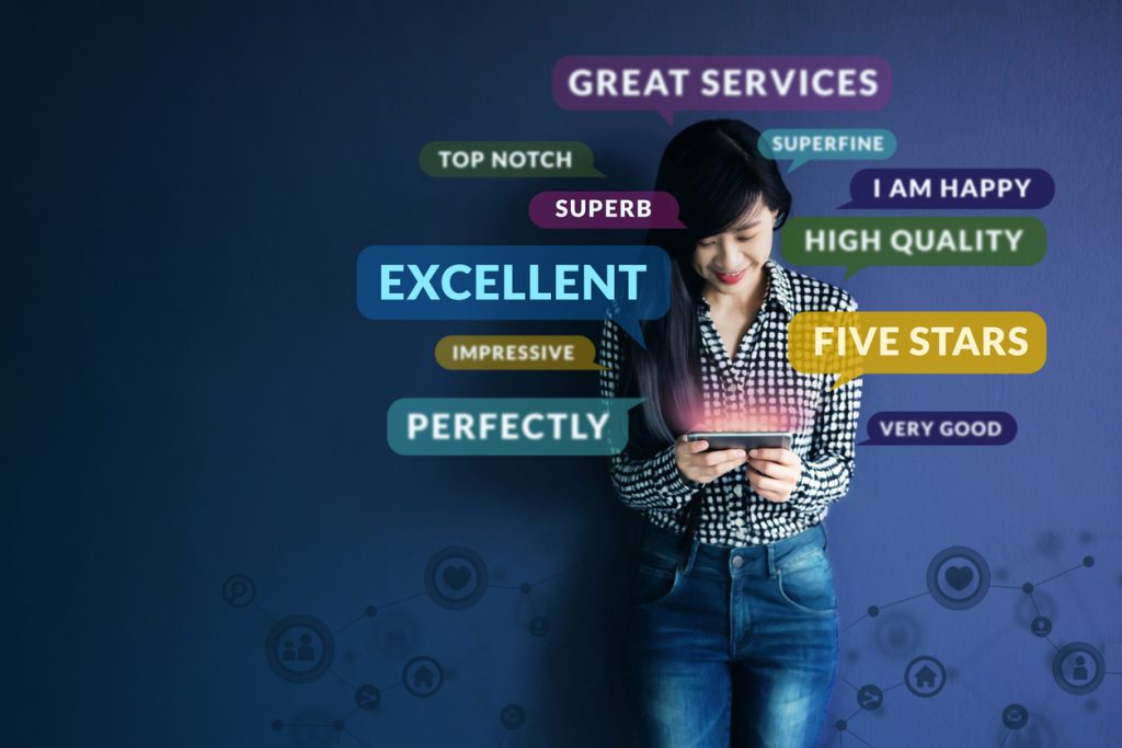 Customer experience concept shows woman using digital shopping assistant, and her positive thoughts are in dialogue bubbles.